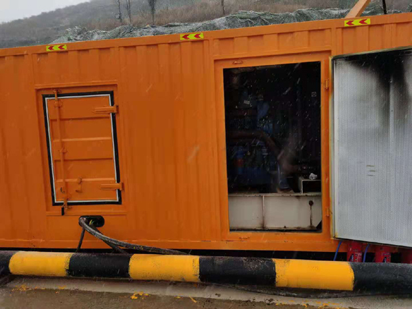 东西湖发电机出租 发电机的工作原理介绍