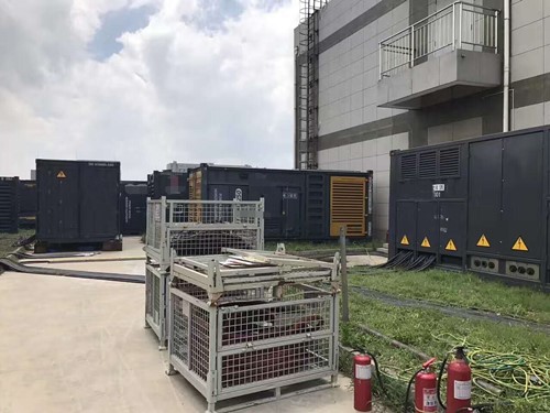 东西湖除了定期检查，还有哪些方法可以及时发现接触式转速表探头的磨损？